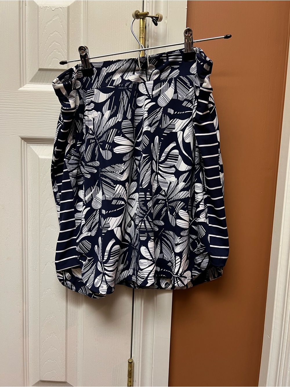 Chico's Navy & White Floral-Stripe Paperbag Skorts